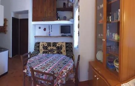 Ferdinanda Costa Rei, Sardegna Prázdninový dům