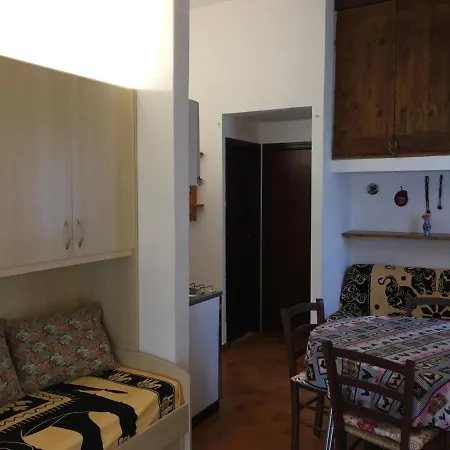 Ferdinanda Costa Rei, Sardegna Prázdninový dům Costa Rei